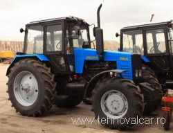 Tractor_Belarus_mtz-1221.2